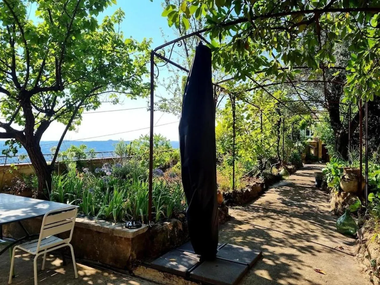 Jardin & Vue Mer Maison Des Annees 20 Proche Du Centre Historique グラース 0*,  フランス